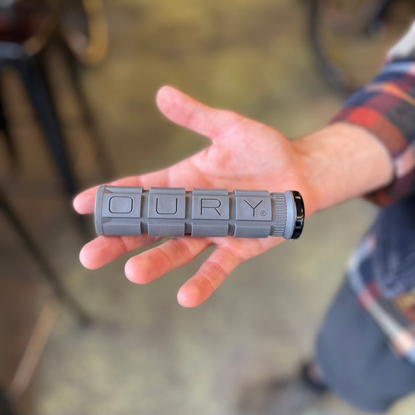 Lizard Skins Oury V2 Single Clamp Lock-On Grips