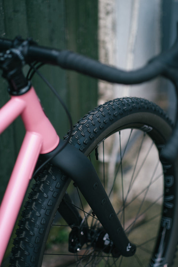 Curve GMX+ Steel Dynamo Build - Pink Roadhouse