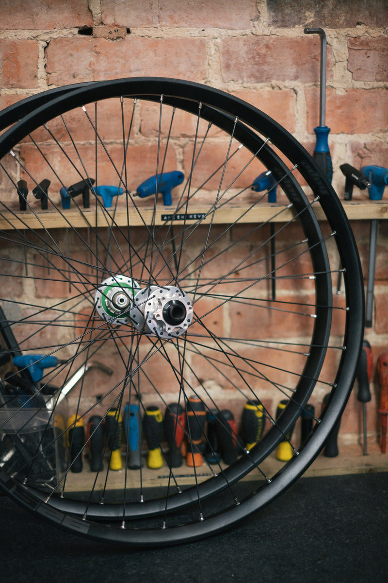 Hope 27.5 online wheelset