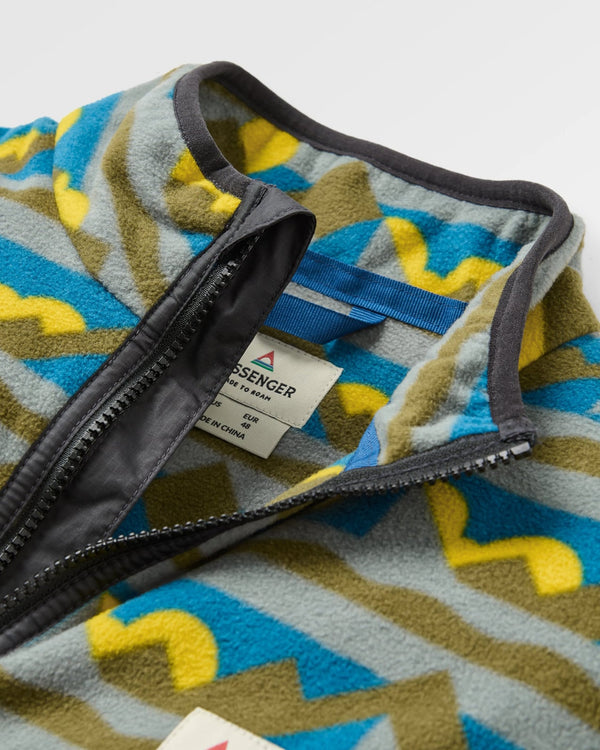 Passenger Set Off Recycled Polar 1/4 Zip Fleece