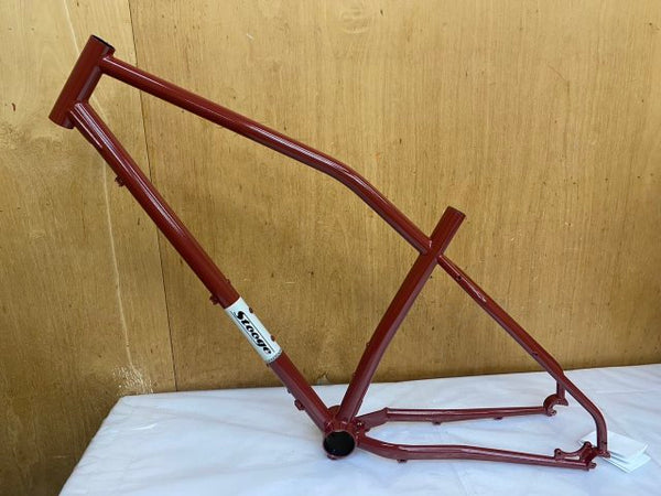 Stooge Dirt Tracker - Red