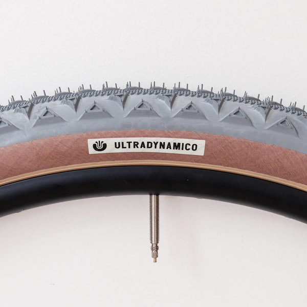 Ultradynamico Rosé Gravel Tyre