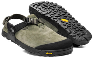 Bedrock Mountain Clogs - Leather Suede