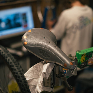 Brooks B17 Saddle - Rivendell Grey
