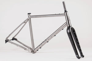 Curve GMX+ v2 Titanium Frameset