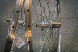 Velocity Quill SS / Hope RS4 Wheelset - 700c